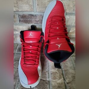 Jordan 12 retro gym red